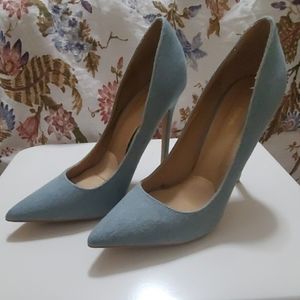 Light Blue Jean pumps